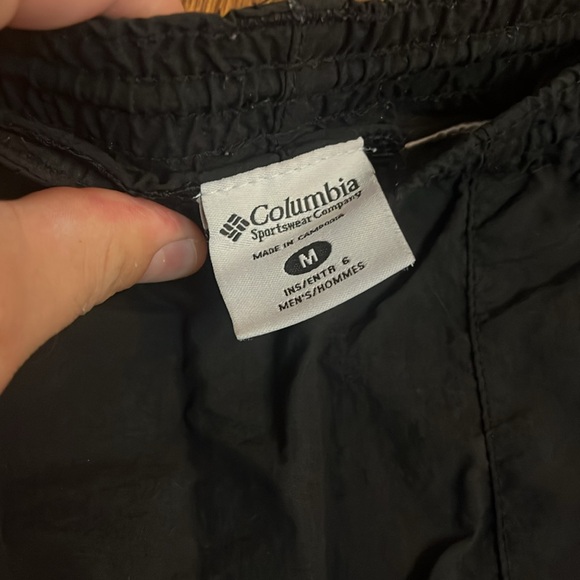 Columbia PFG Men’s Black Swimsuit, Medium - Picture 4 of 6